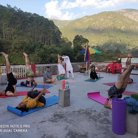 Mohan Ganga View Homestay Uttarkashi ภายนอก รูปภาพ