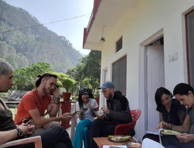 Mohan Ganga View Homestay Uttarkashi ภายนอก รูปภาพ