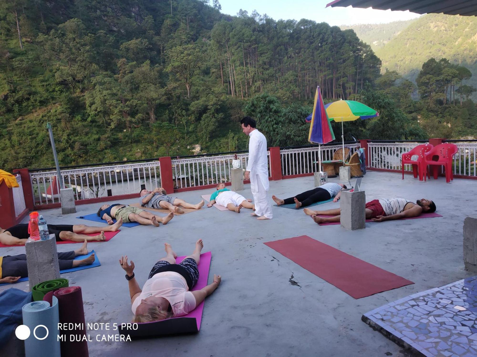 Mohan Ganga View Homestay Uttarkashi ภายนอก รูปภาพ